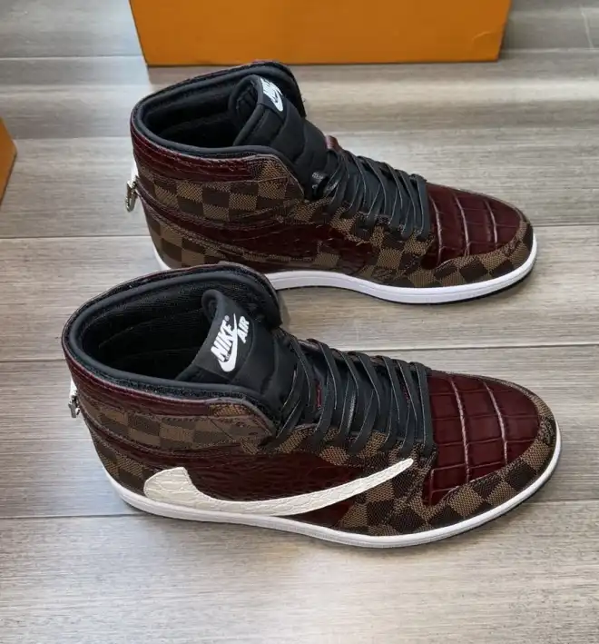 hype Louis Vuitton Sneakers