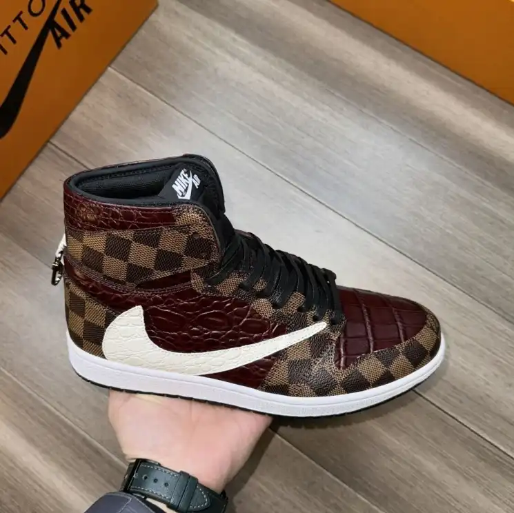 hype Louis Vuitton Sneakers