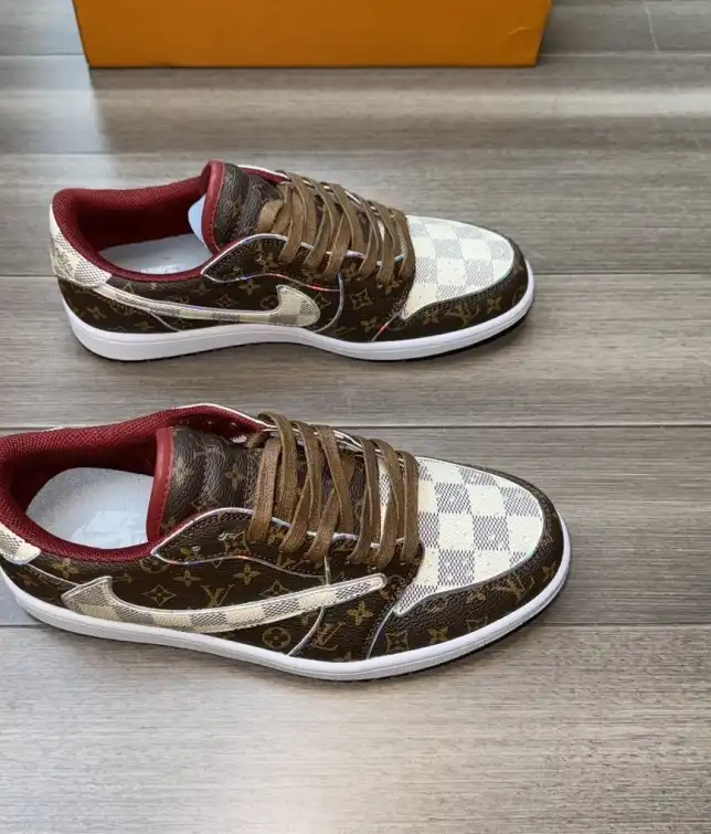 hype Louis Vuitton Sneakers