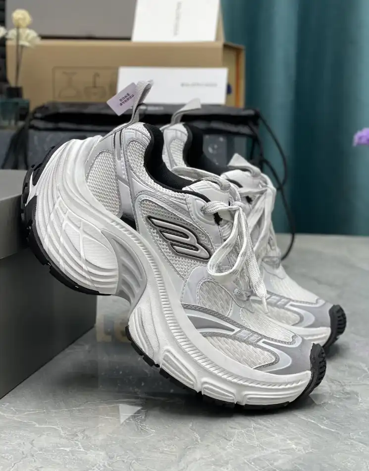 hype Balenciaga Sneakers