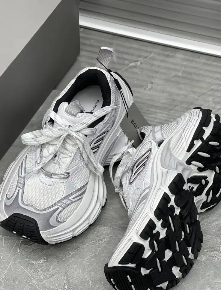 hype Balenciaga Sneakers