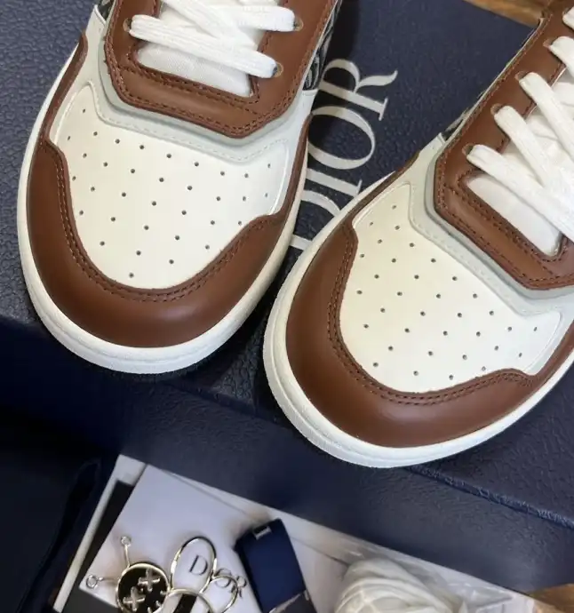 hype Christian Dior Sneakers