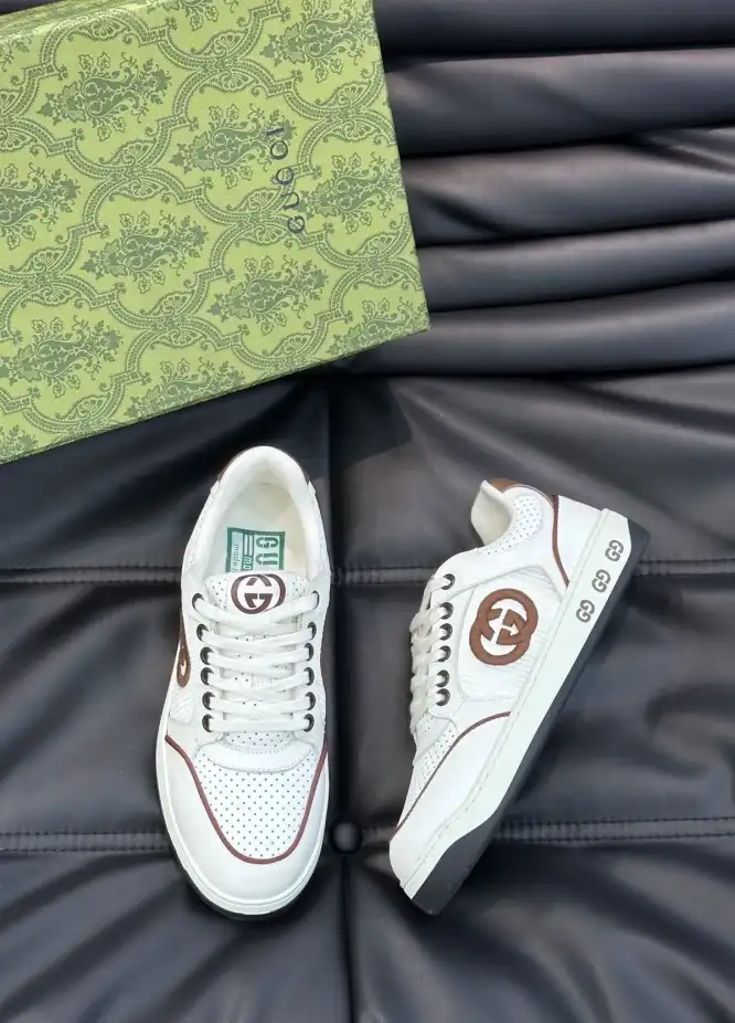 hype Gucci Sneakers