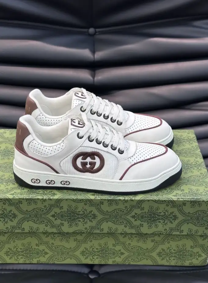 hype Gucci Sneakers