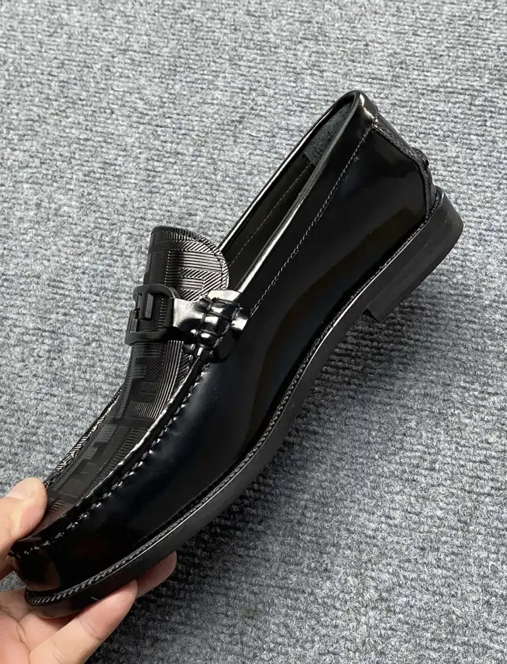 hype Fendi Leather Shoes