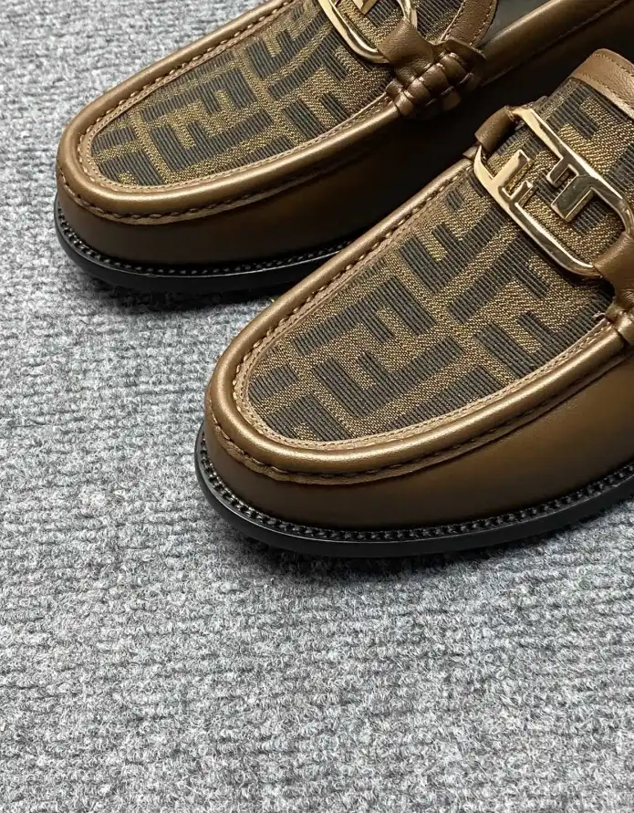 hype Fendi Leather Shoes