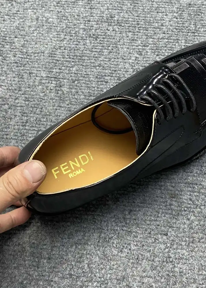 hype Fendi Leather Shoes