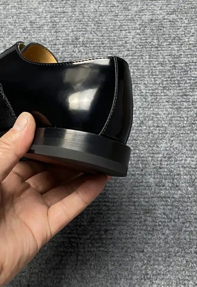 hype Fendi Leather Shoes