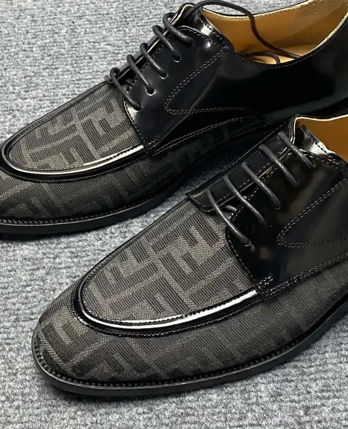 hype Fendi Leather Shoes