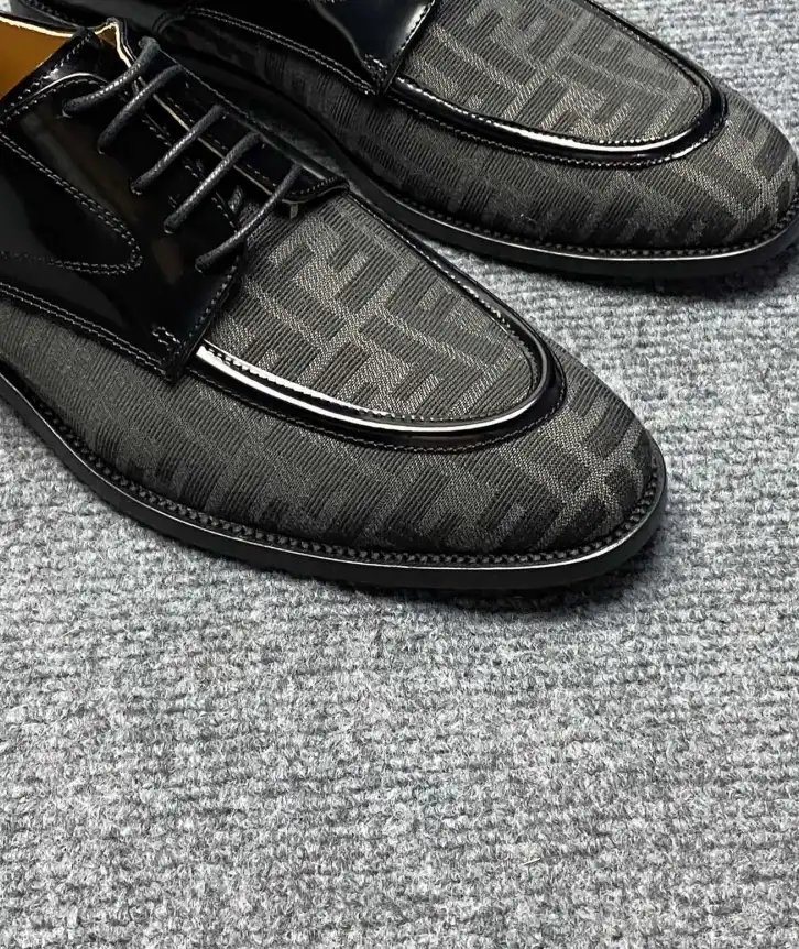 hype Fendi Leather Shoes