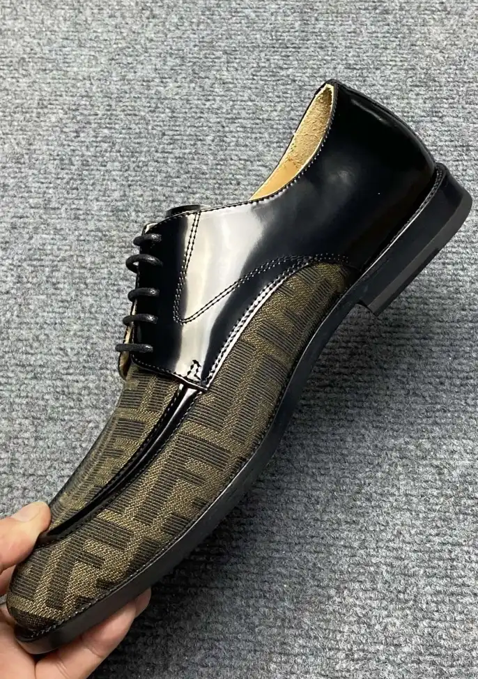 hype Fendi Leather Shoes