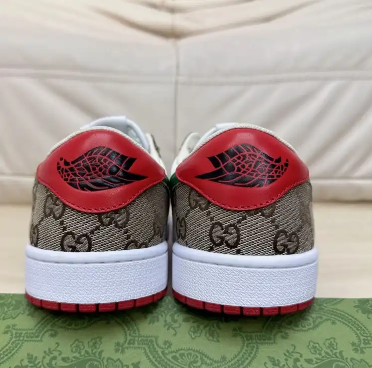 hype Gucci Sneakers