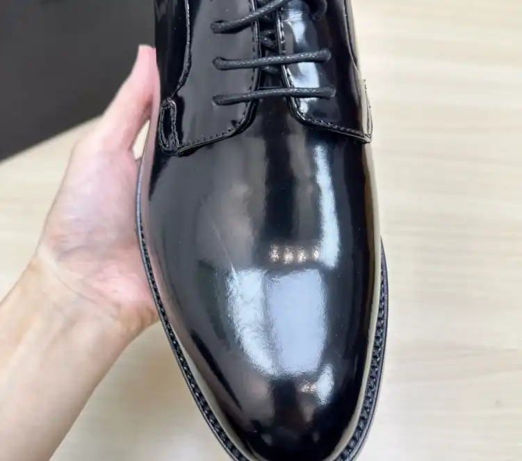 hype Dolce & Gabbana Leather Shoes