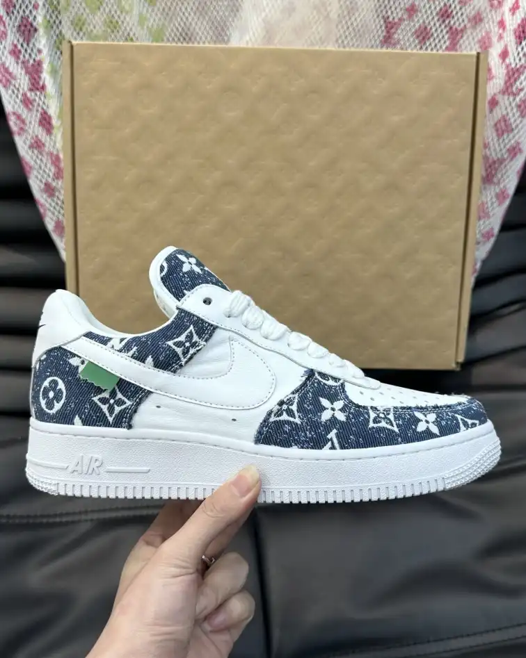 hype Louis Vuitton Sneakers