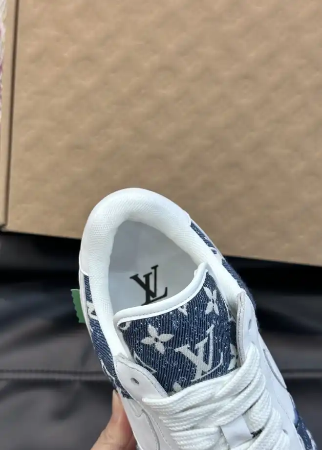 hype Louis Vuitton Sneakers