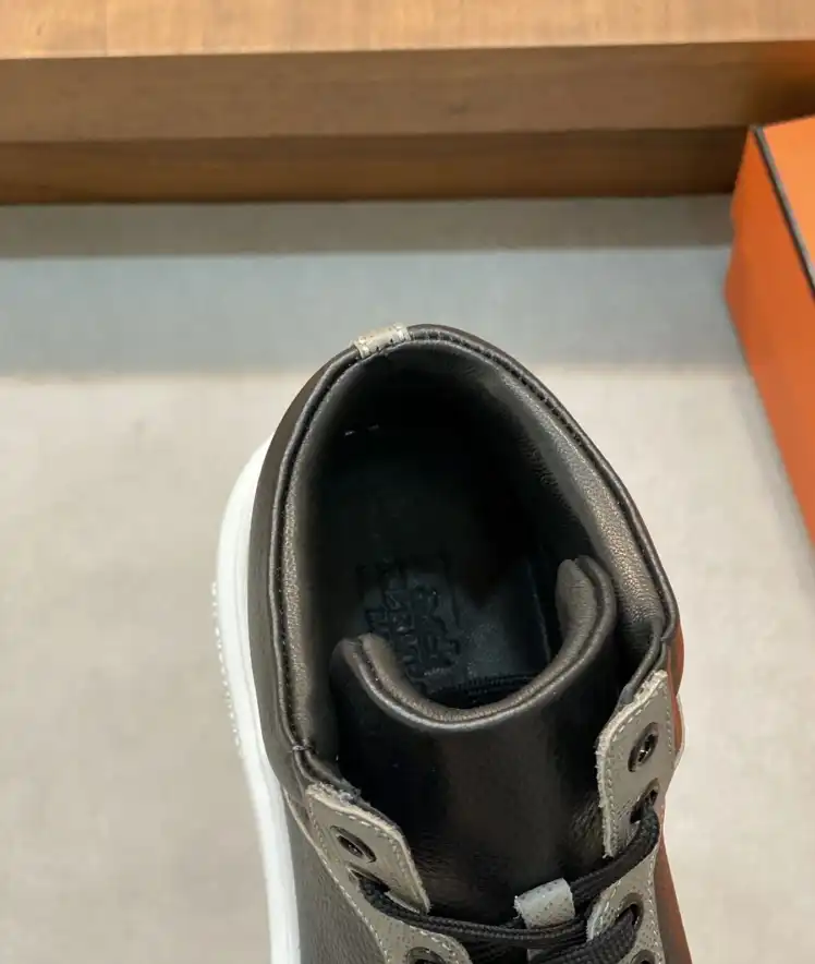 hype Hermes Sneakers