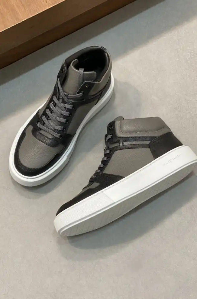 hype Hermes Sneakers