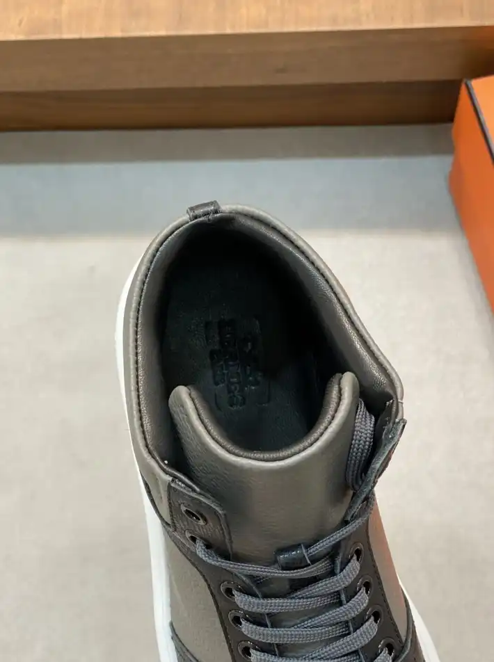 hype Hermes Sneakers