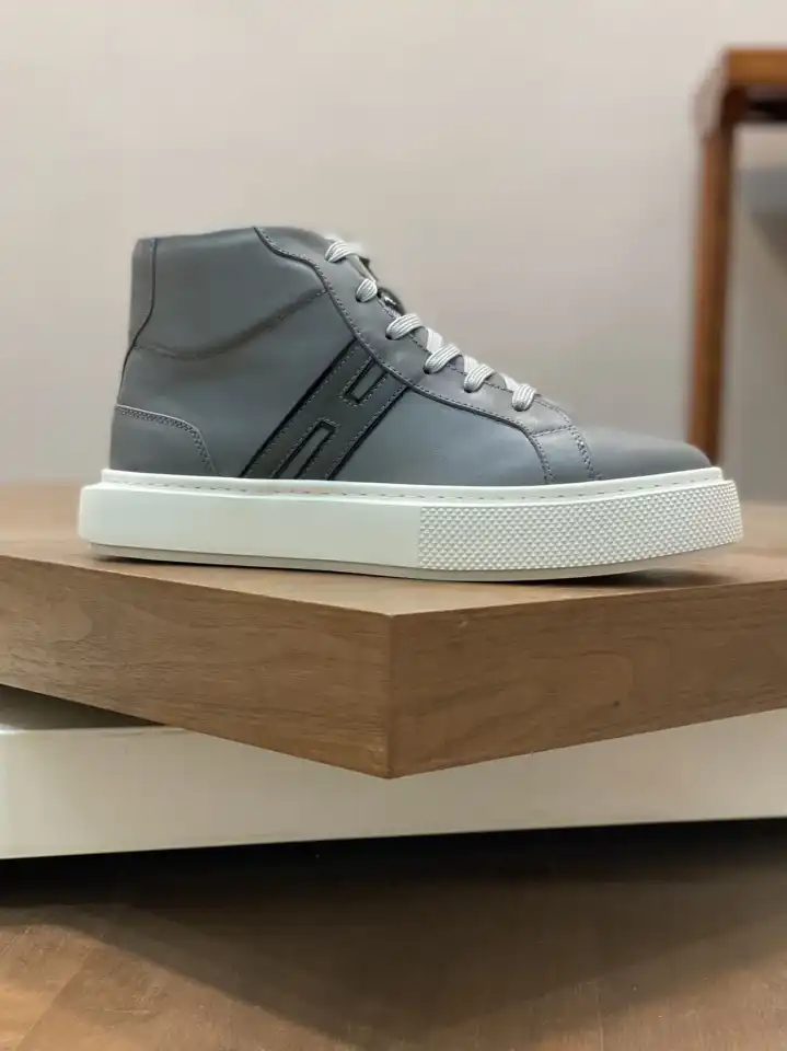 hype Hermes Sneakers