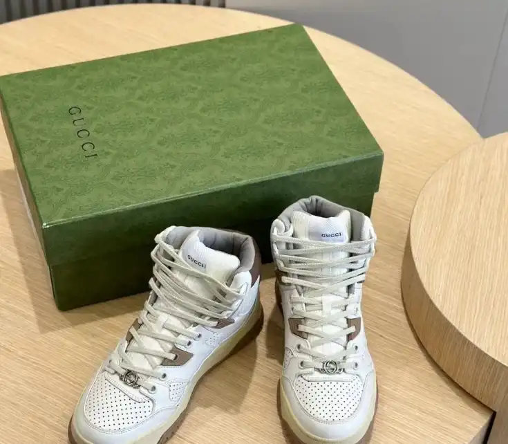 hype Gucci Sneakers