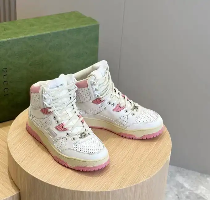 hype Gucci Sneakers