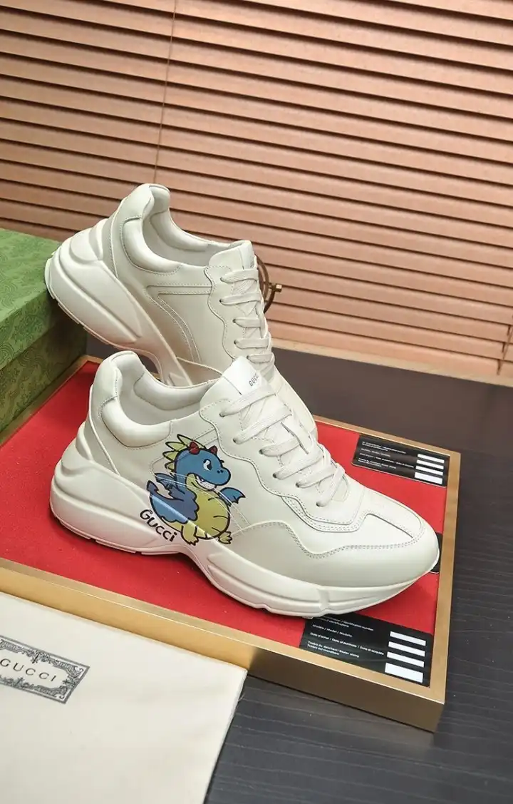 hype Gucci Sneakers