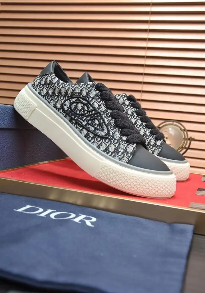 hype Christian Dior Sneakers