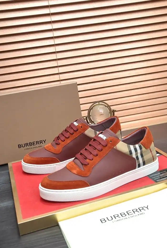 hype Burberry Sneakers