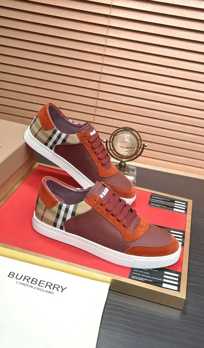 hype Burberry Sneakers