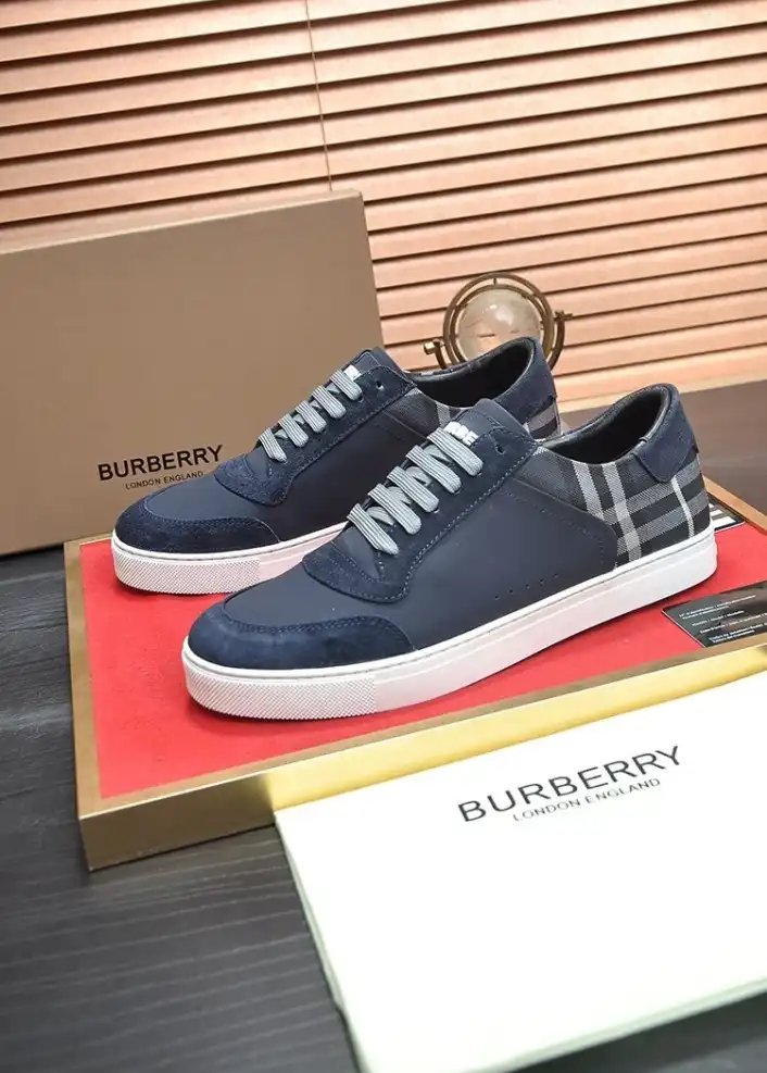 hype Burberry Sneakers