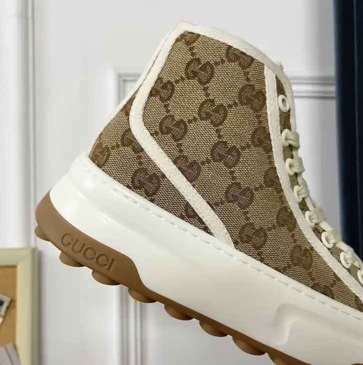 hype Gucci Sneakers