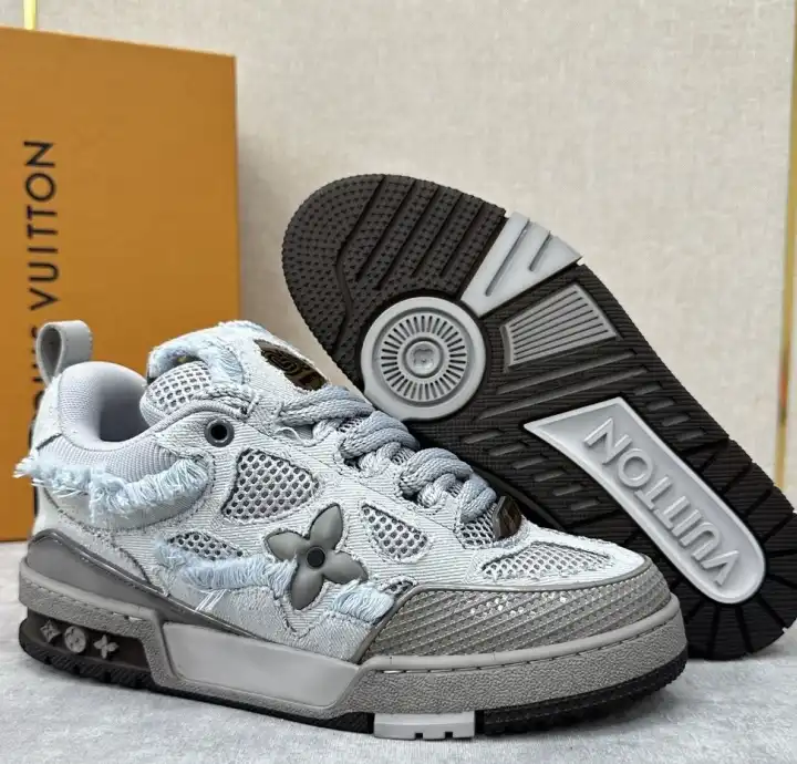 hype Louis Vuitton Sneakers