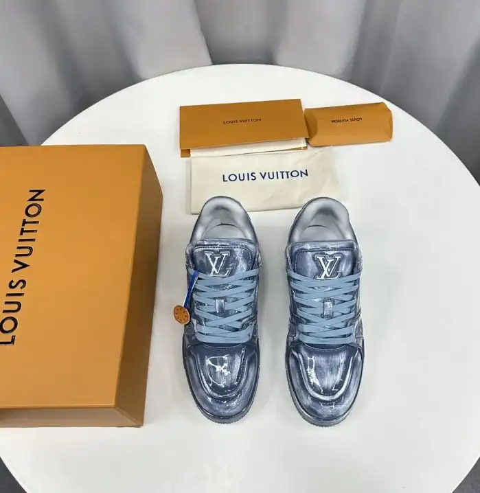 hype Louis Vuitton Sneakers