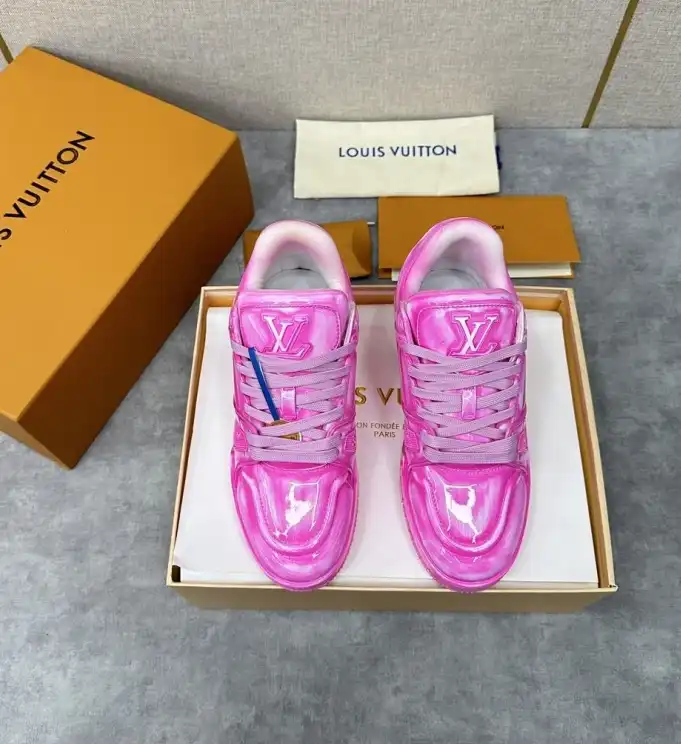 hype Louis Vuitton Sneakers