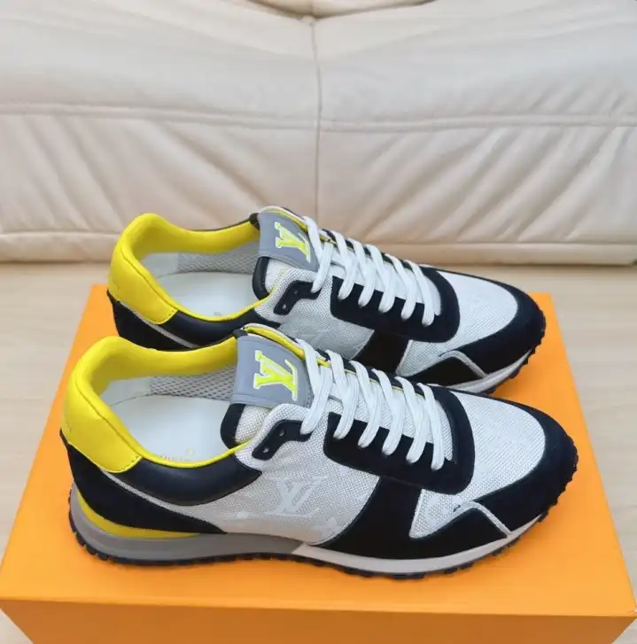 hype Louis Vuitton Sneakers