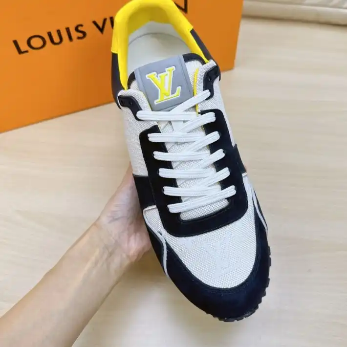 hype Louis Vuitton Sneakers