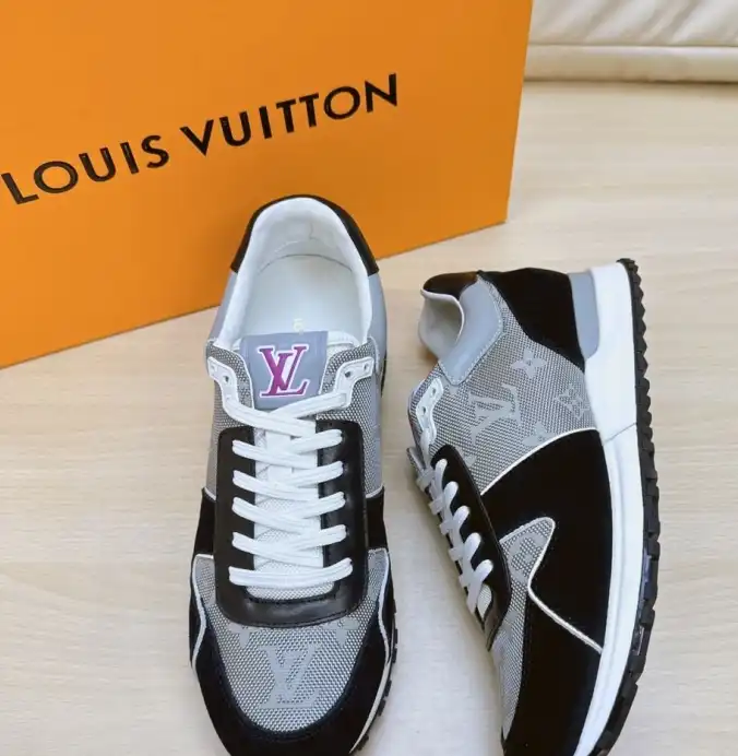 hype Louis Vuitton Sneakers