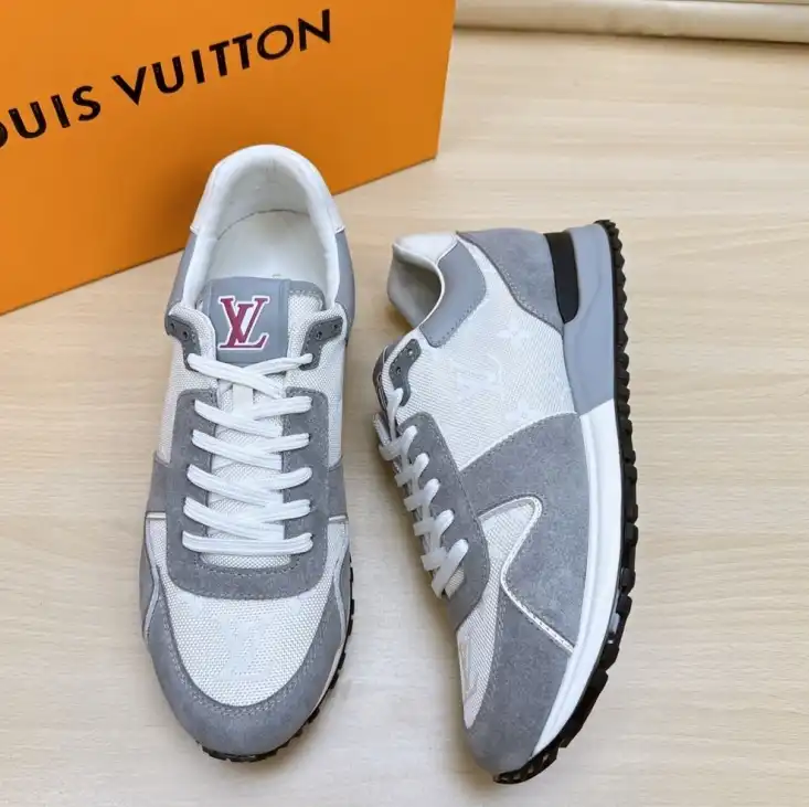 hype Louis Vuitton Sneakers