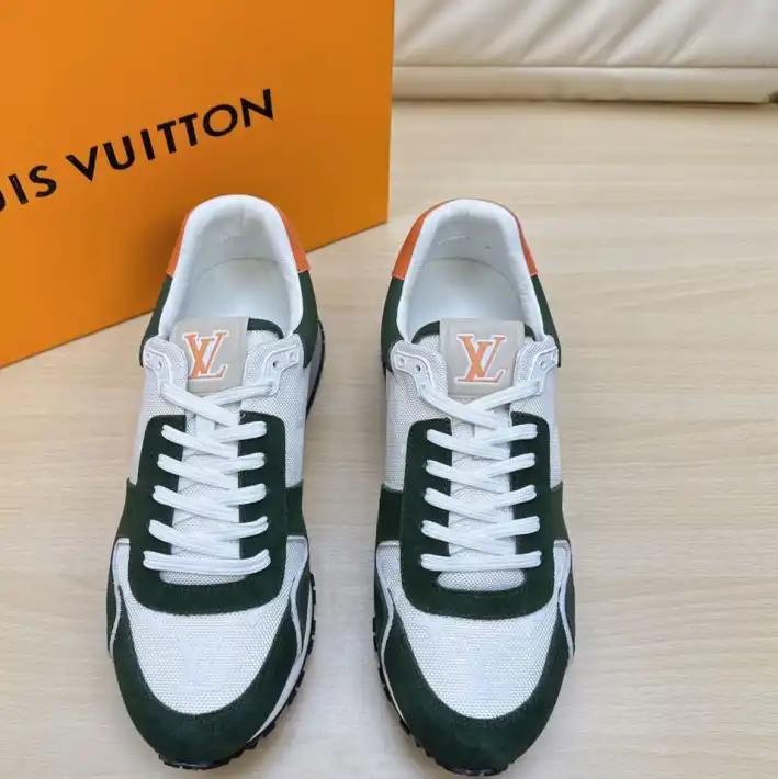 hype Louis Vuitton Sneakers