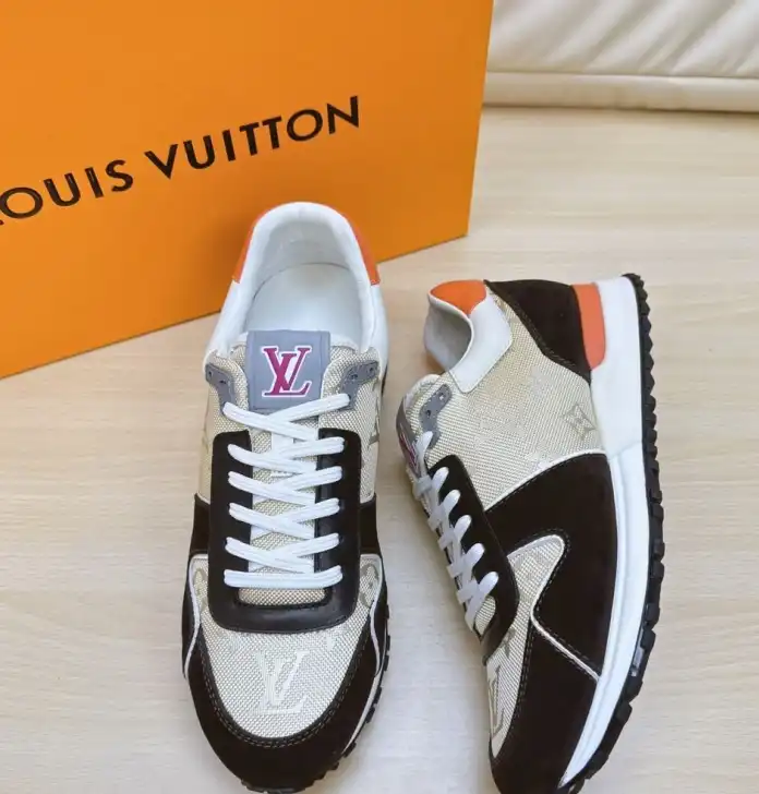 hype Louis Vuitton Sneakers