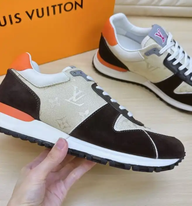 hype Louis Vuitton Sneakers