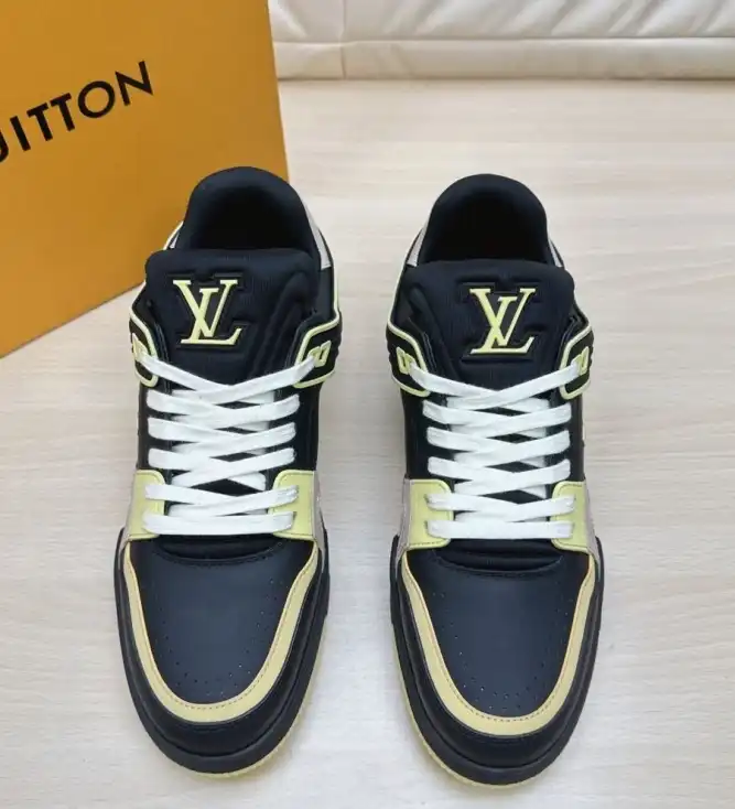 hype Louis Vuitton Sneakers