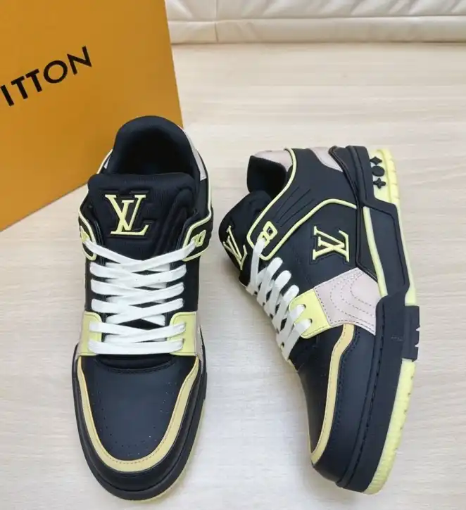 hype Louis Vuitton Sneakers