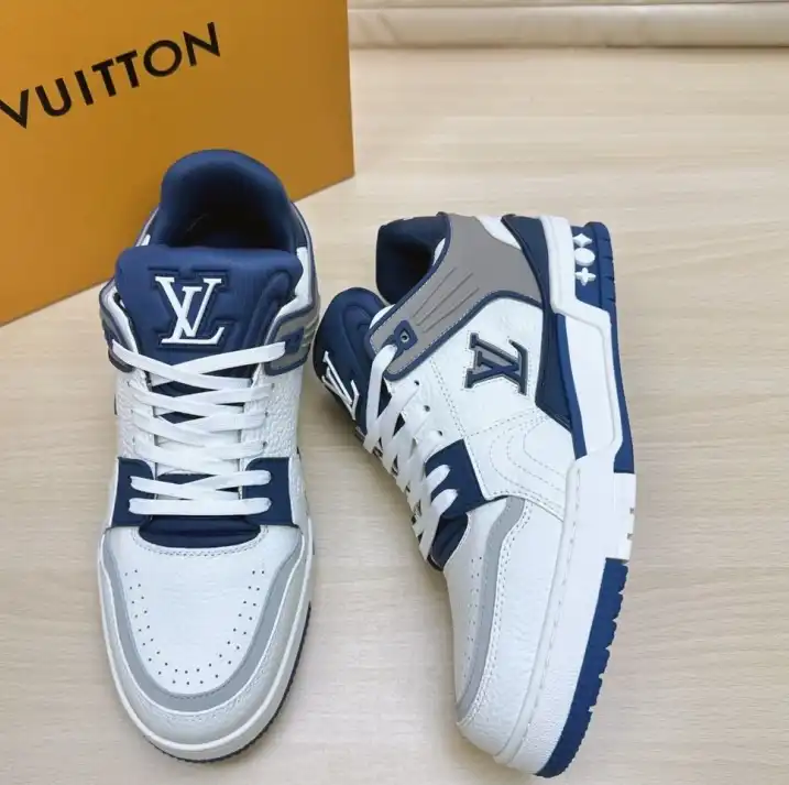 hype Louis Vuitton Sneakers