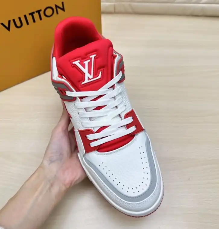 hype Louis Vuitton Sneakers