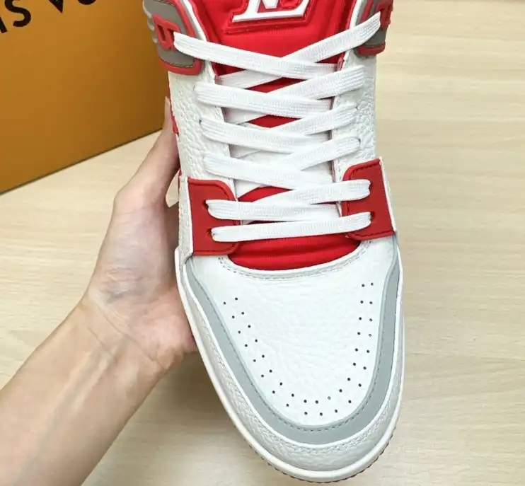 hype Louis Vuitton Sneakers