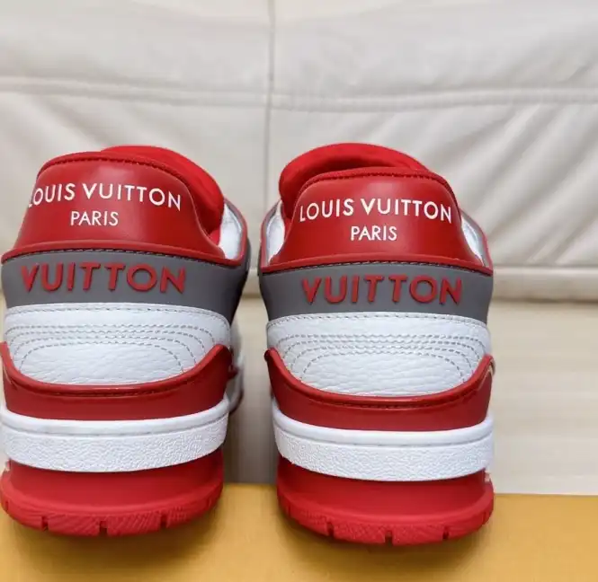 hype Louis Vuitton Sneakers