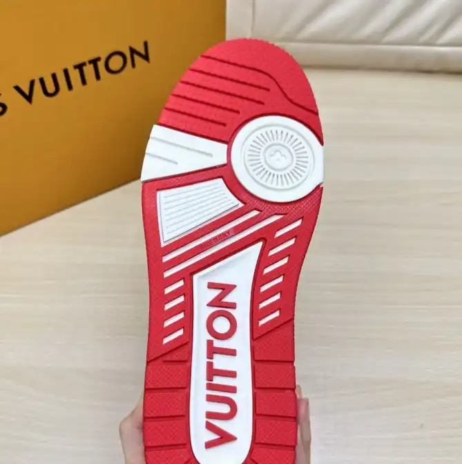 hype Louis Vuitton Sneakers