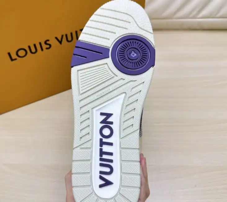 hype Louis Vuitton Sneakers