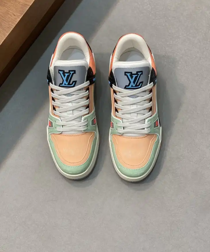 hype Louis Vuitton Sneakers